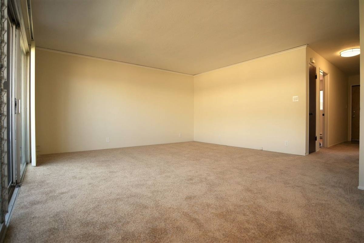 Apartment for rent at 2031 Shoreline Dr, Alameda, CA 94501