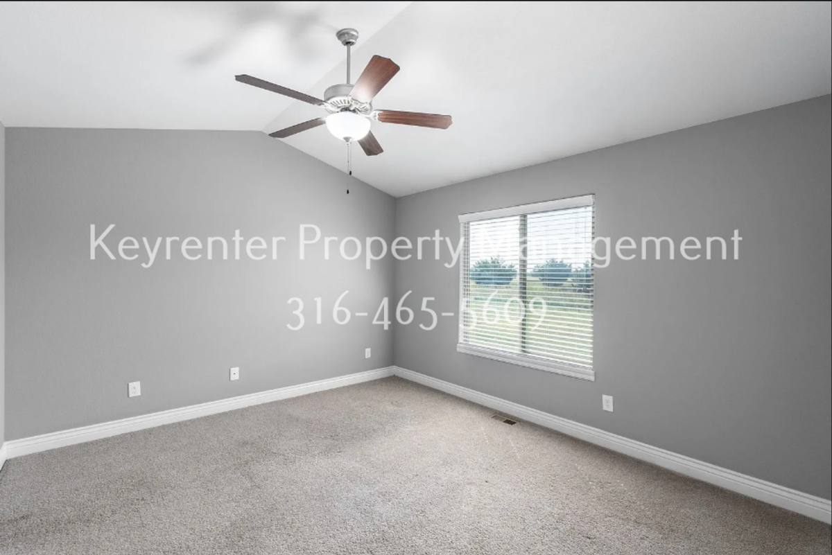 Apartment for rent at 2307 E Coolwater St, Kechi, KS 67067