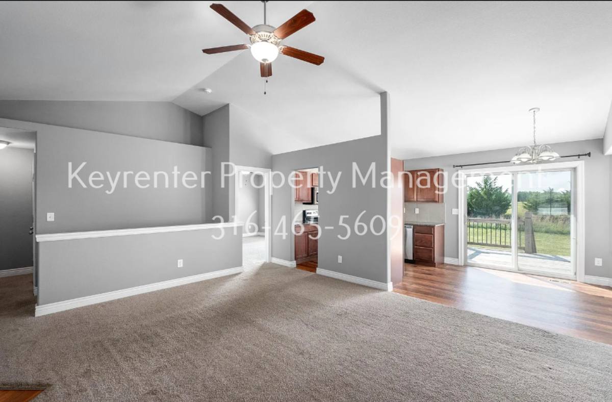 Apartment for rent at 2307 E Coolwater St, Kechi, KS 67067