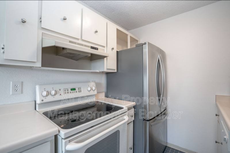 Condo for rent at 3240 Iris Ave #G-408, Boulder, CO 80301