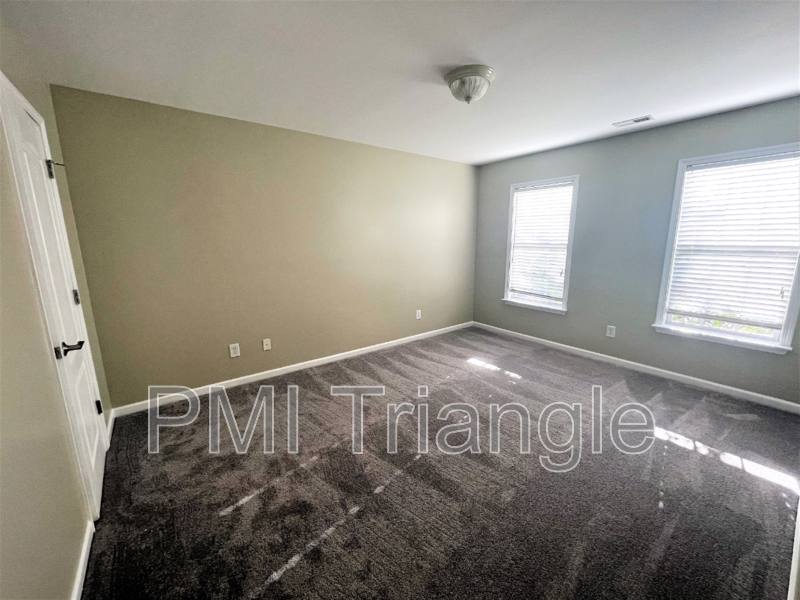 House for rent at 412 Howard Grove Parkway, Cary, NC 27519
