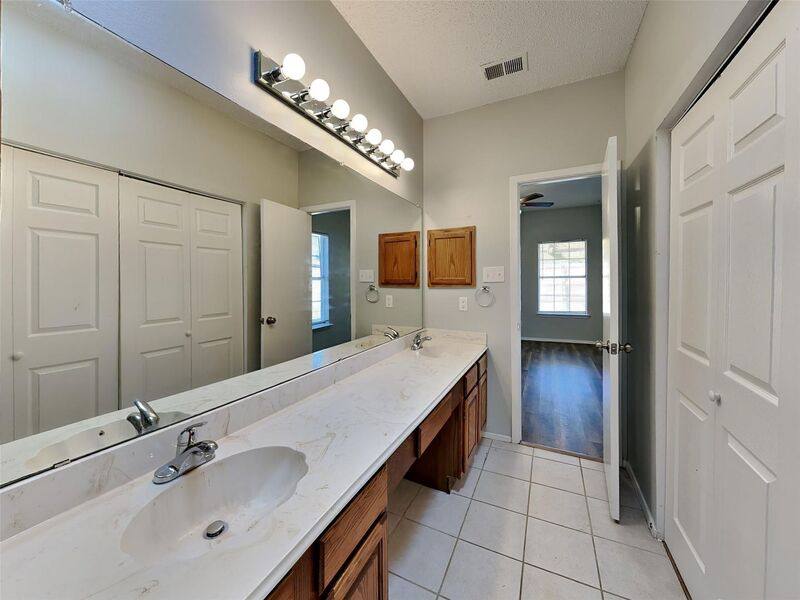 House for rent at 1395 Chinaberry Dr, Lewisville, TX 75077
