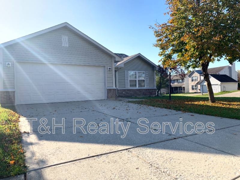 House for rent at 10341 Whitewater Lane, Fishers, IN 46037