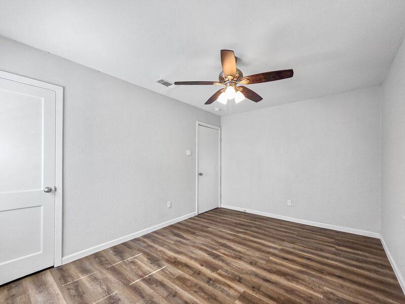 House for rent at 2035 San Francisco Dr, Dallas, TX 75228