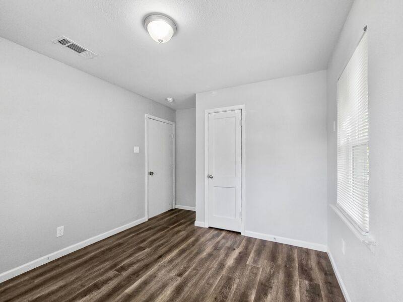 House for rent at 2035 San Francisco Dr, Dallas, TX 75228