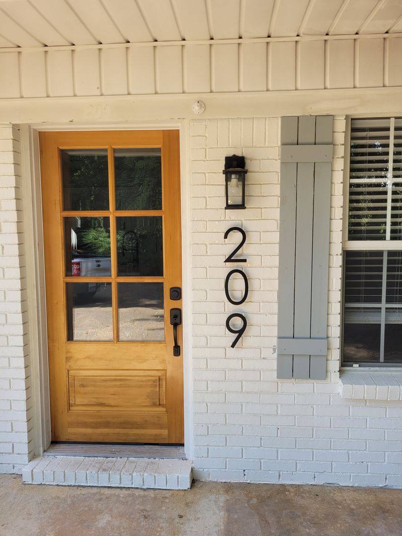 House for rent at 209 Leigh Loop, Oxford, MS 38655