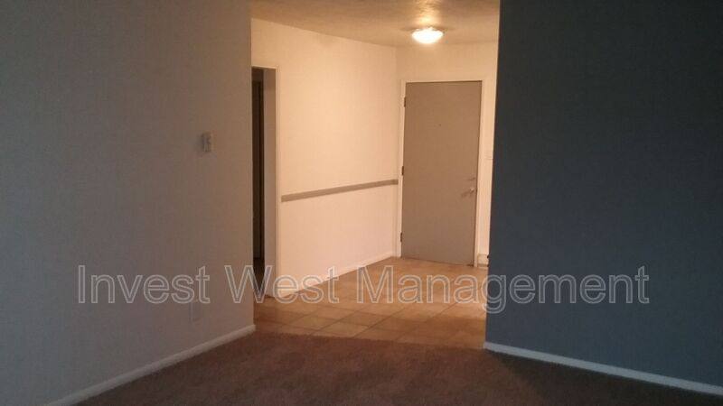 Townhouse for rent at 1620 11 Ave #4, Longview, WA 98632