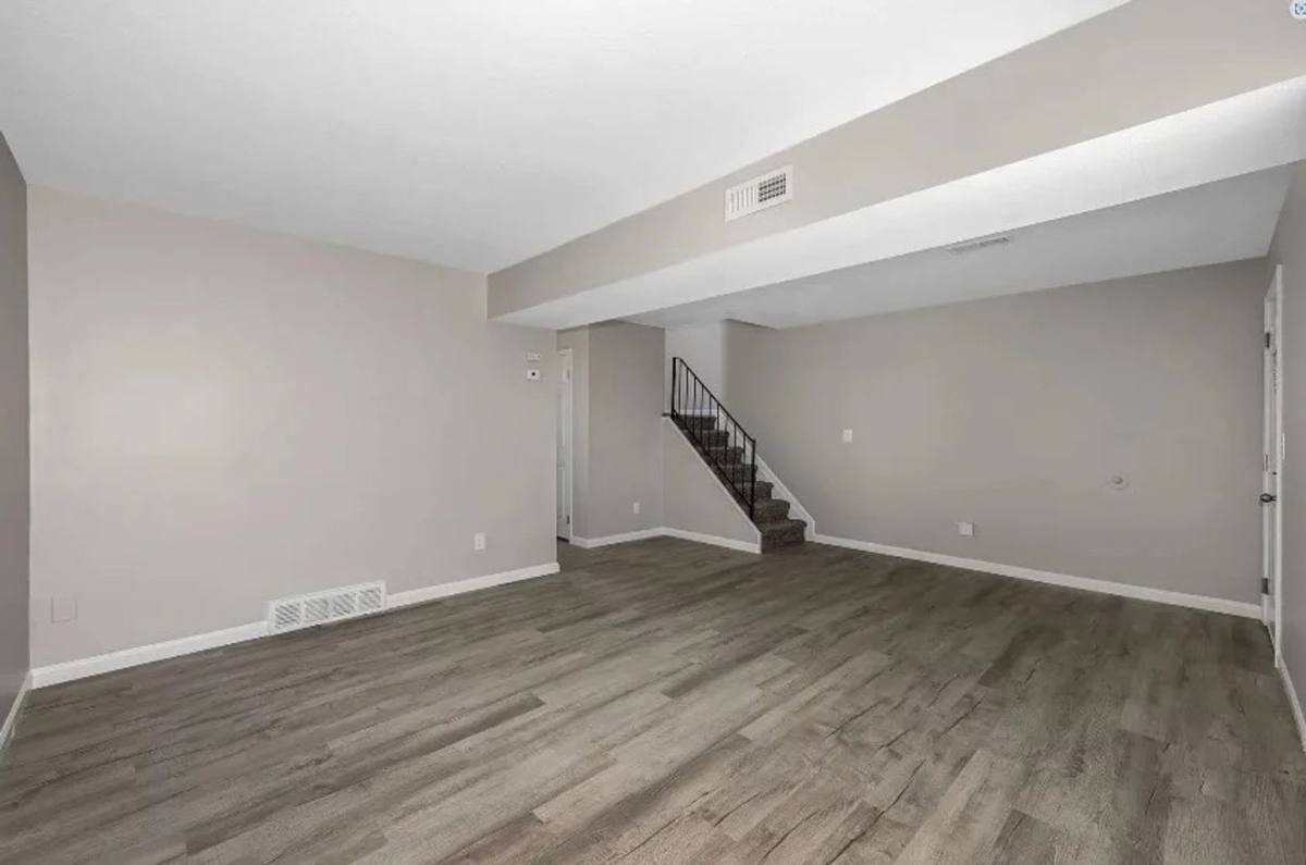 Townhouse for rent at 9133 Winton Rd, Cincinnati, OH 45231