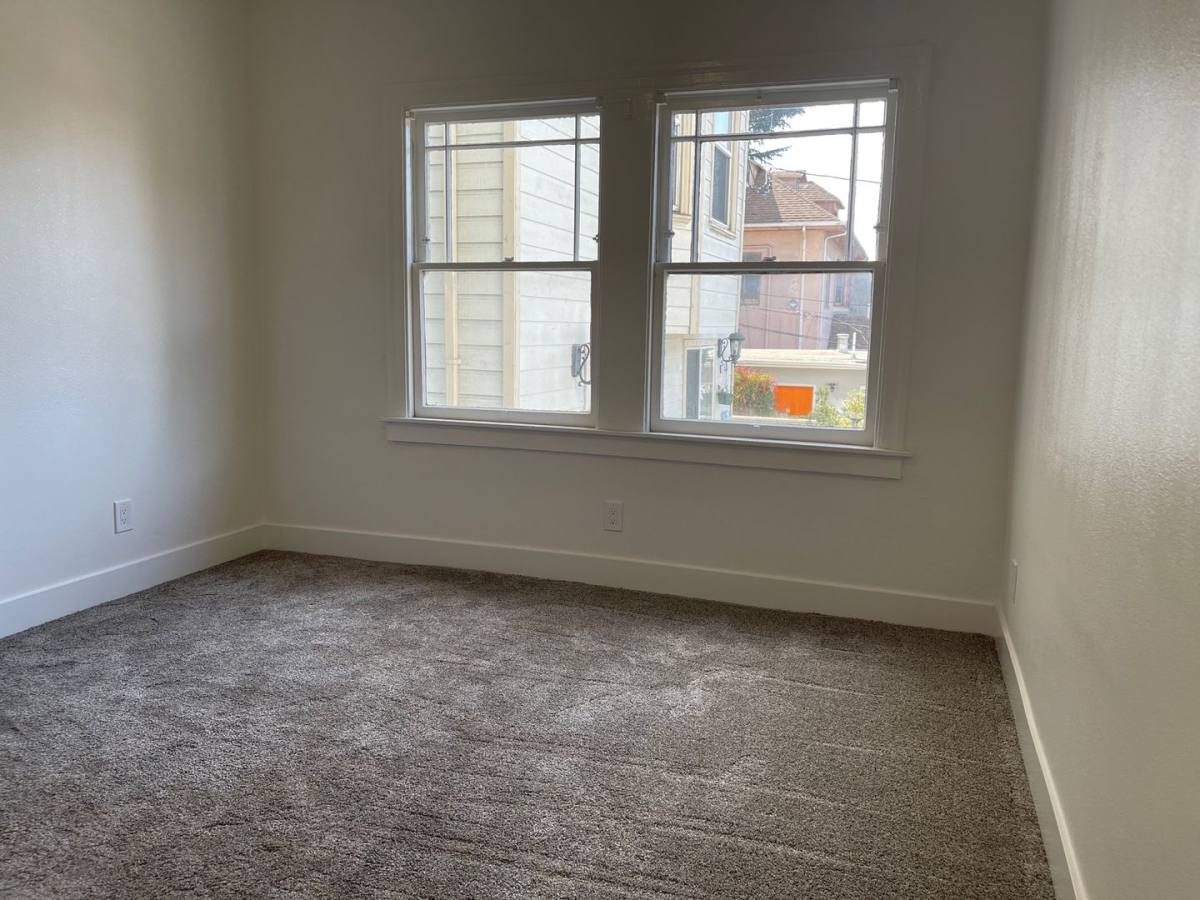 Apartment for rent at 360 Oakland Ave, Oakland, CA 94611