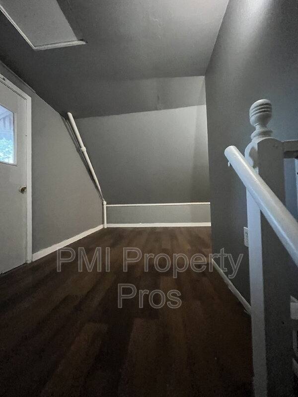 House for rent at 1516 S Union St, Milwaukee, WI 53204