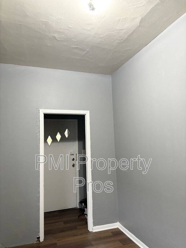 House for rent at 1516 S Union St, Milwaukee, WI 53204