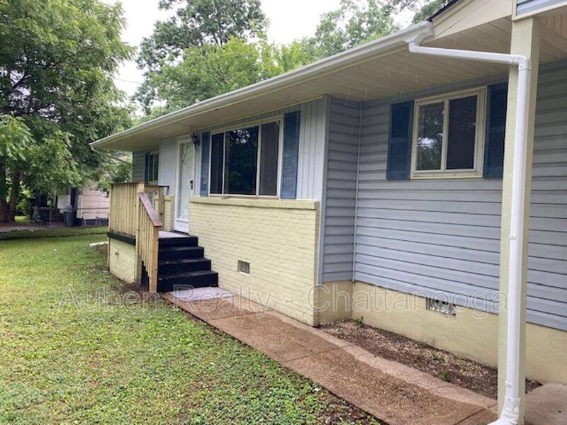House for rent at 1512 Wilson Rd, Rossville, GA 30741