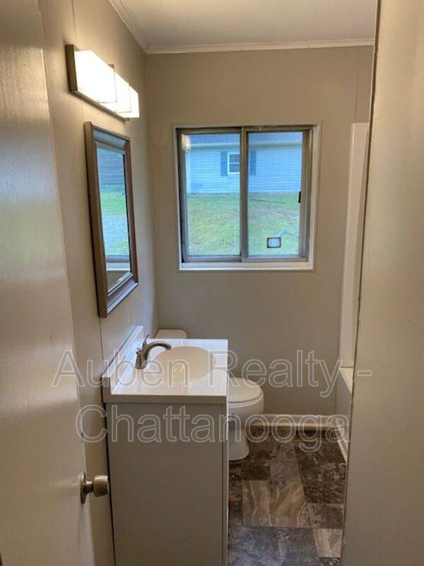 House for rent at 1512 Wilson Rd, Rossville, GA 30741