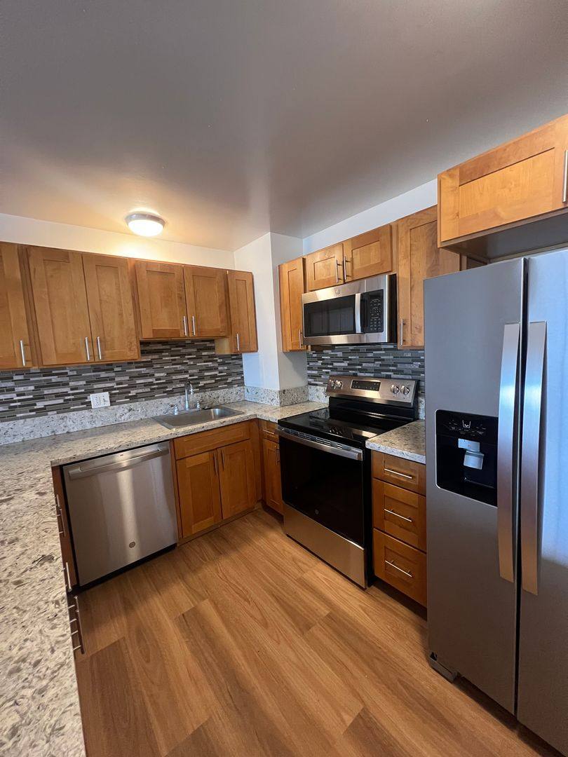 Apartment for rent at 1255 Nuuanu Ave, Honolulu, HI 96817