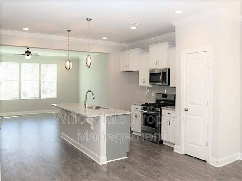 Townhouse for rent at 904 Laurel Gate Dr, Wake Forest, NC 27587