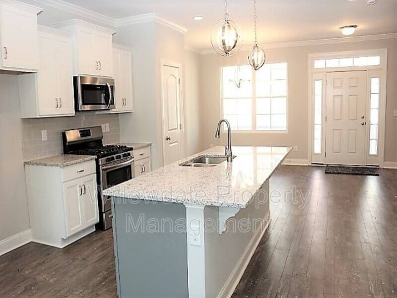 Townhouse for rent at 904 Laurel Gate Dr, Wake Forest, NC 27587