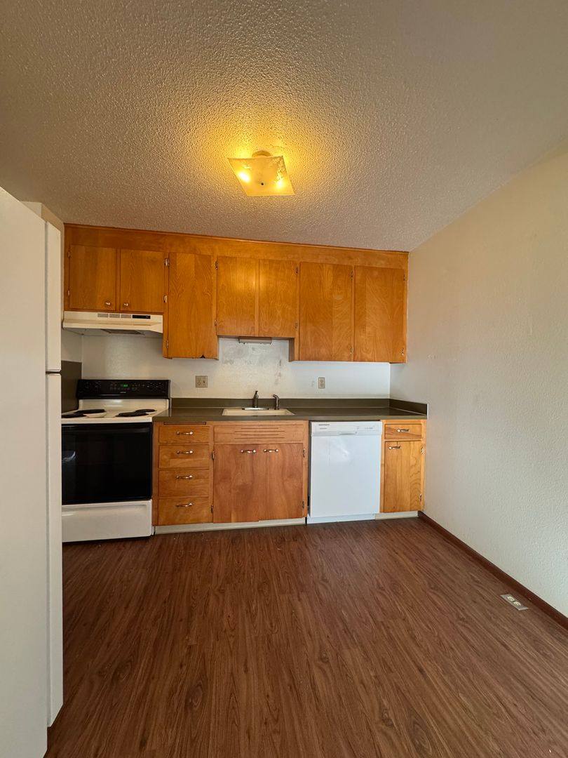 Apartment for rent at 1500 Glen Dr, Ellensburg, WA 98926