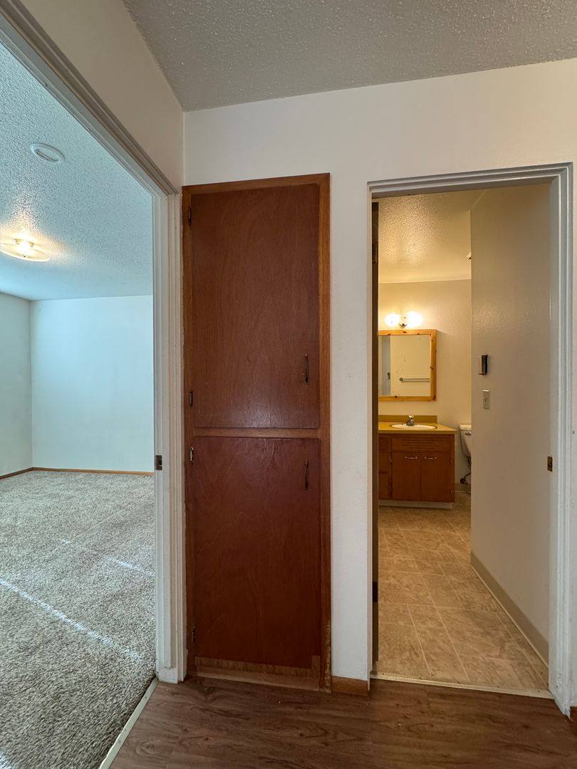 Apartment for rent at 1500 Glen Dr, Ellensburg, WA 98926