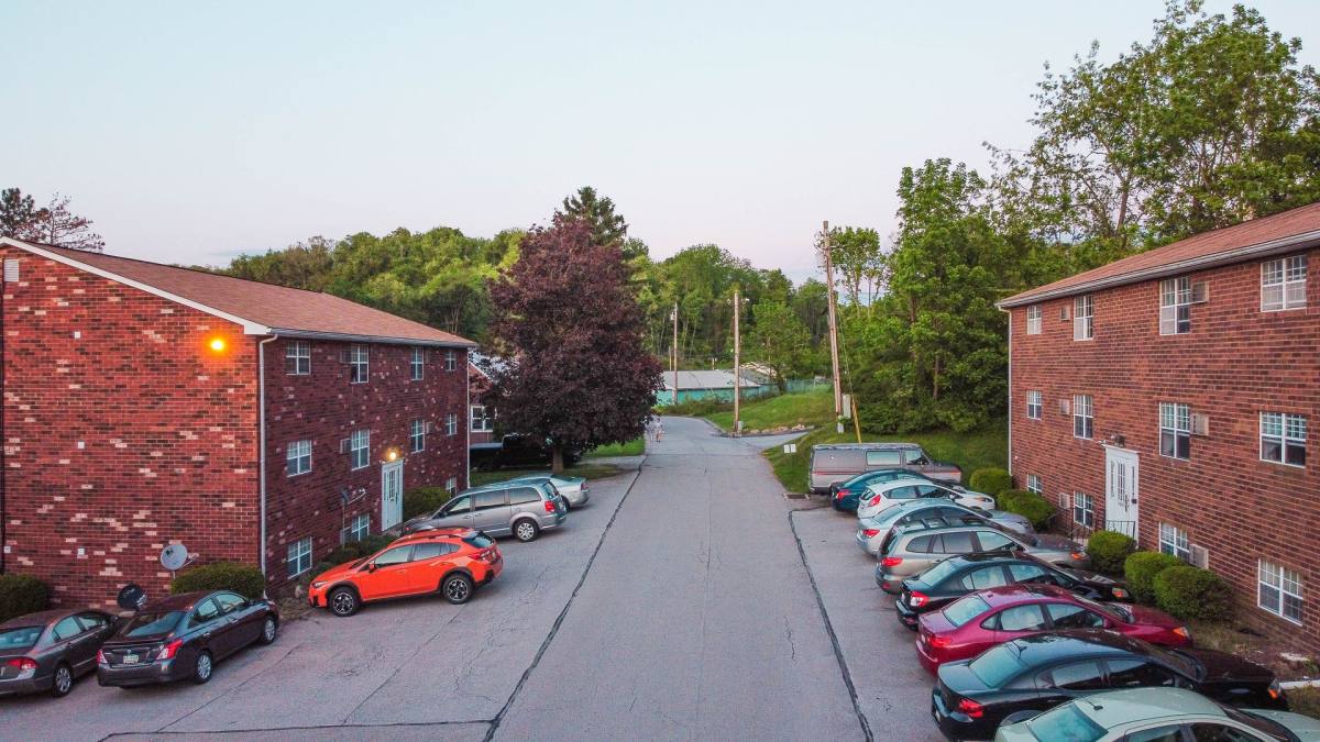 Apartment for rent at 826-830 Dornin St, Greensburg, PA 15601