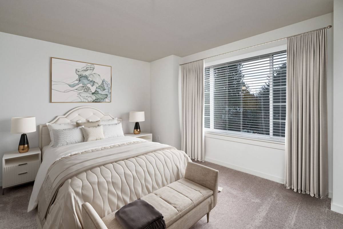 Townhouse for rent at 965 Aberdeen Ave NE, Renton, WA 98056