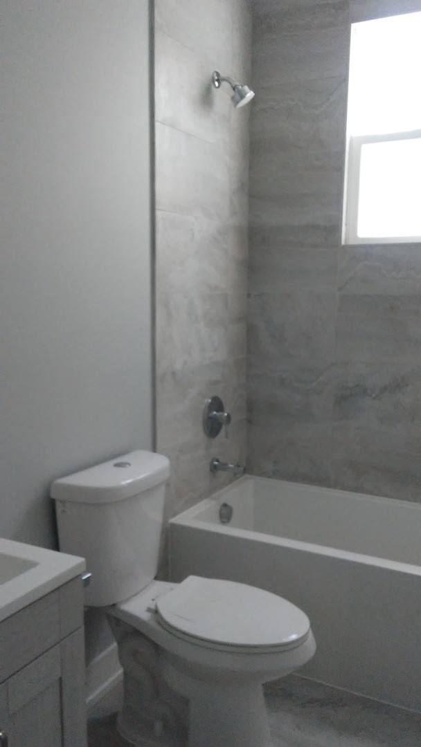 Apartment for rent at 2508 N Ashland, Chicago, IL 60614