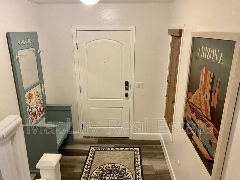 Townhouse for rent at 2631 S Key Biscayne Dr, Gilbert, AZ 85295