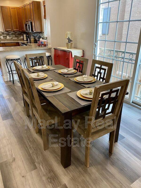 Townhouse for rent at 2631 S Key Biscayne Dr, Gilbert, AZ 85295