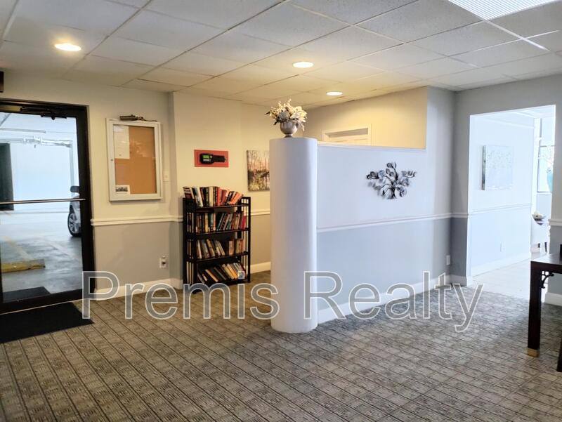 Condo for rent at 14820 Rue De Bayonne #1, Clearwater, FL 33762