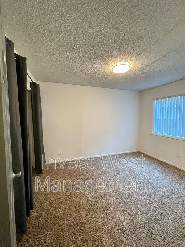 Apartment for rent at 1940 33 Ave #7, Longview, WA 98632