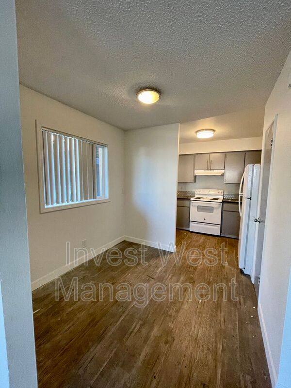 Apartment for rent at 1940 33 Ave #7, Longview, WA 98632