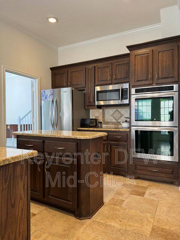 House for rent at 6213 Park Meadow Lane, Plano, TX 75093