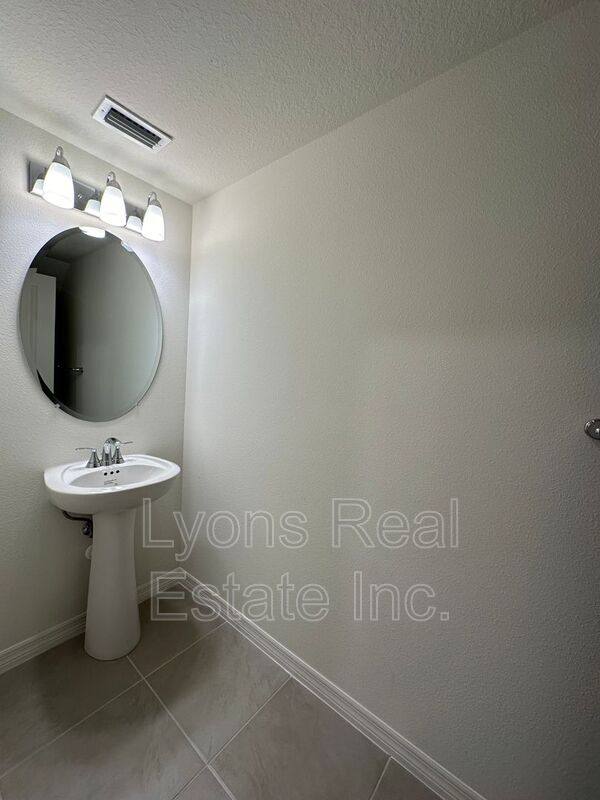 Townhouse for rent at 15020 Caspian Tern Court #103, North Fort Myers, FL 33917