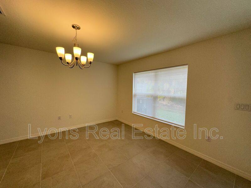 Townhouse for rent at 15020 Caspian Tern Court #103, North Fort Myers, FL 33917