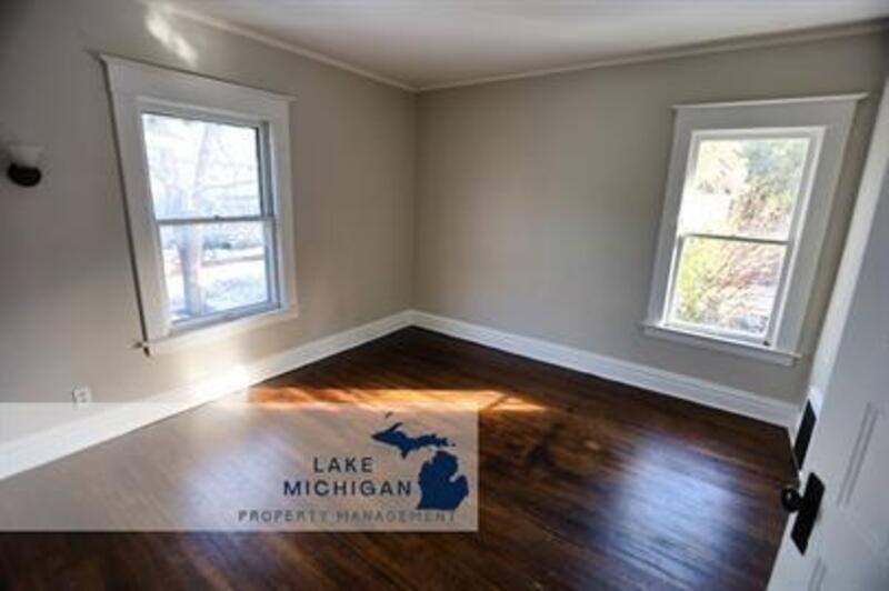 House for rent at 848 Kalamazoo Ave SE, Grand Rapids, MI 49507