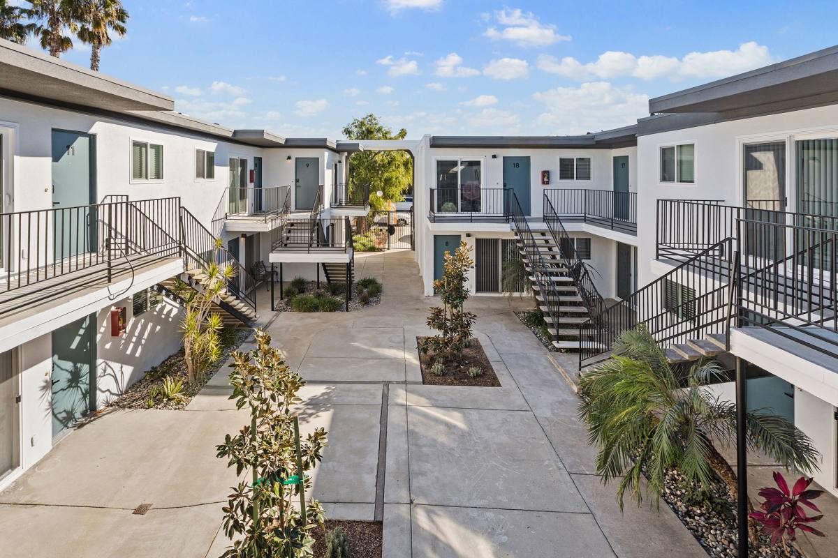 Apartment for rent at 4424 Mississippi St, San Diego, CA 92116