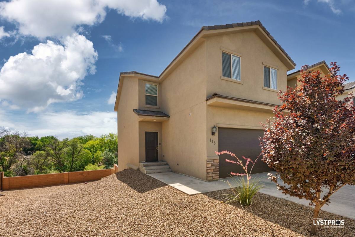 Townhouse for rent at 355 W 200 S #115, Washington, UT 84780