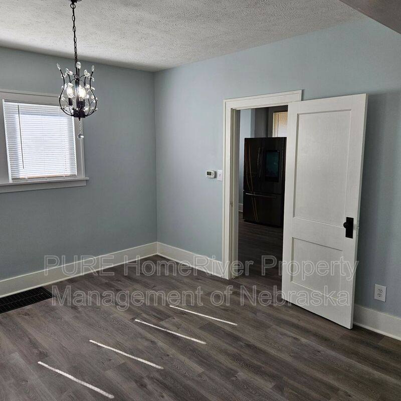 House for rent at 3901 Curtis Ave, Omaha, NE 68111