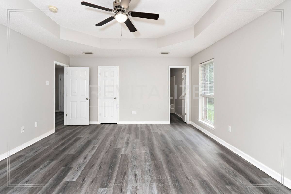House for rent at 1806 Gill Rd, Mobile, AL 36605