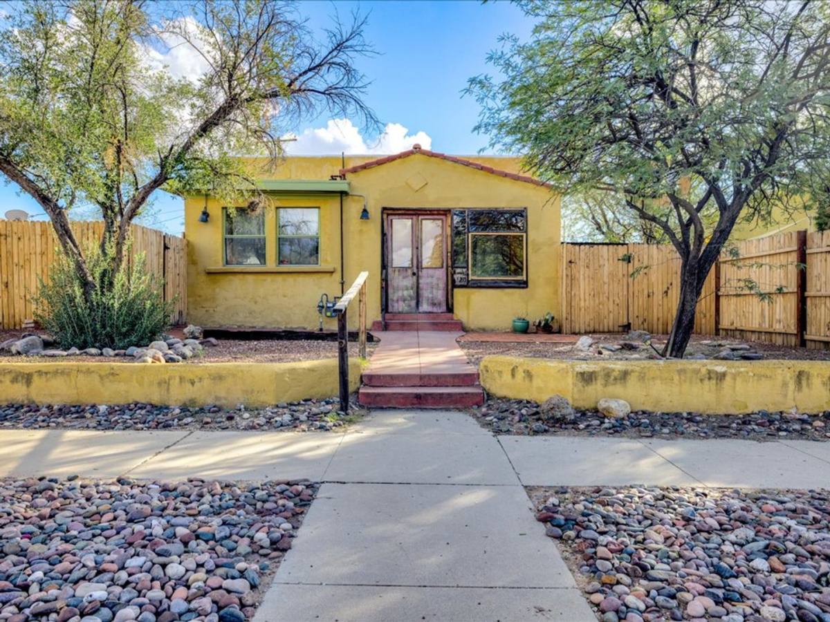 House for rent at 520 E Helen St, Tucson, AZ 85705