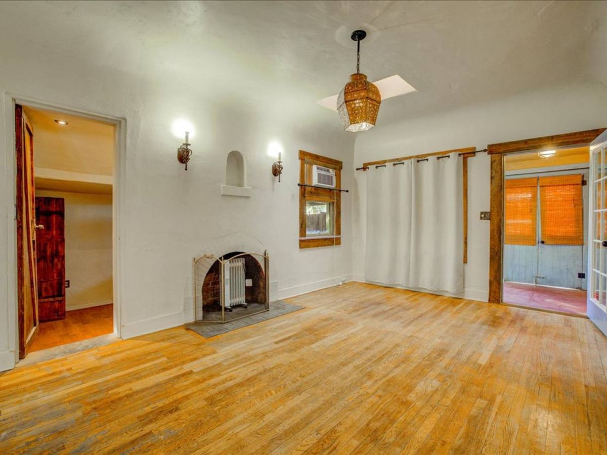 House for rent at 520 E Helen St, Tucson, AZ 85705