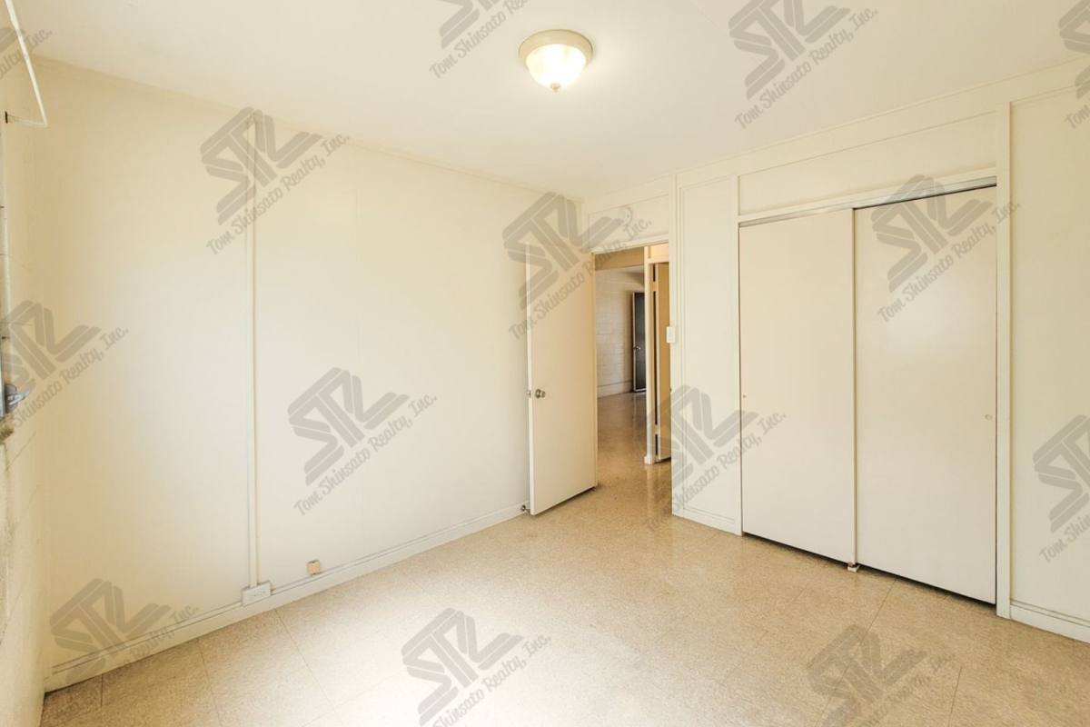 Apartment for rent at 94-820 Awanei St, Waipahu, HI 96797