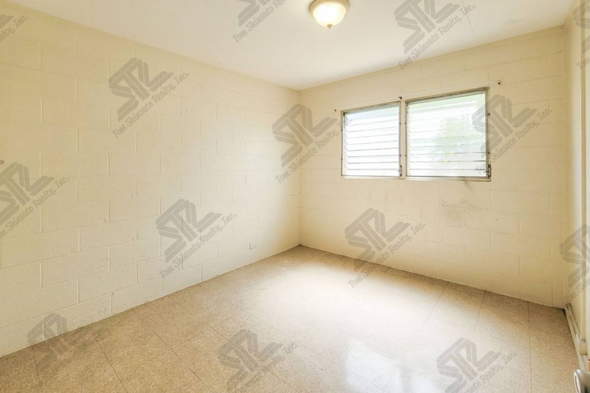 Apartment for rent at 94-820 Awanei St, Waipahu, HI 96797