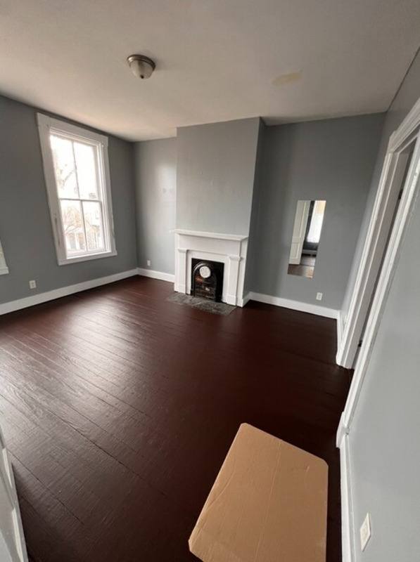 Apartment for rent at 112 S Laurel St #B, Richmond, VA 23220