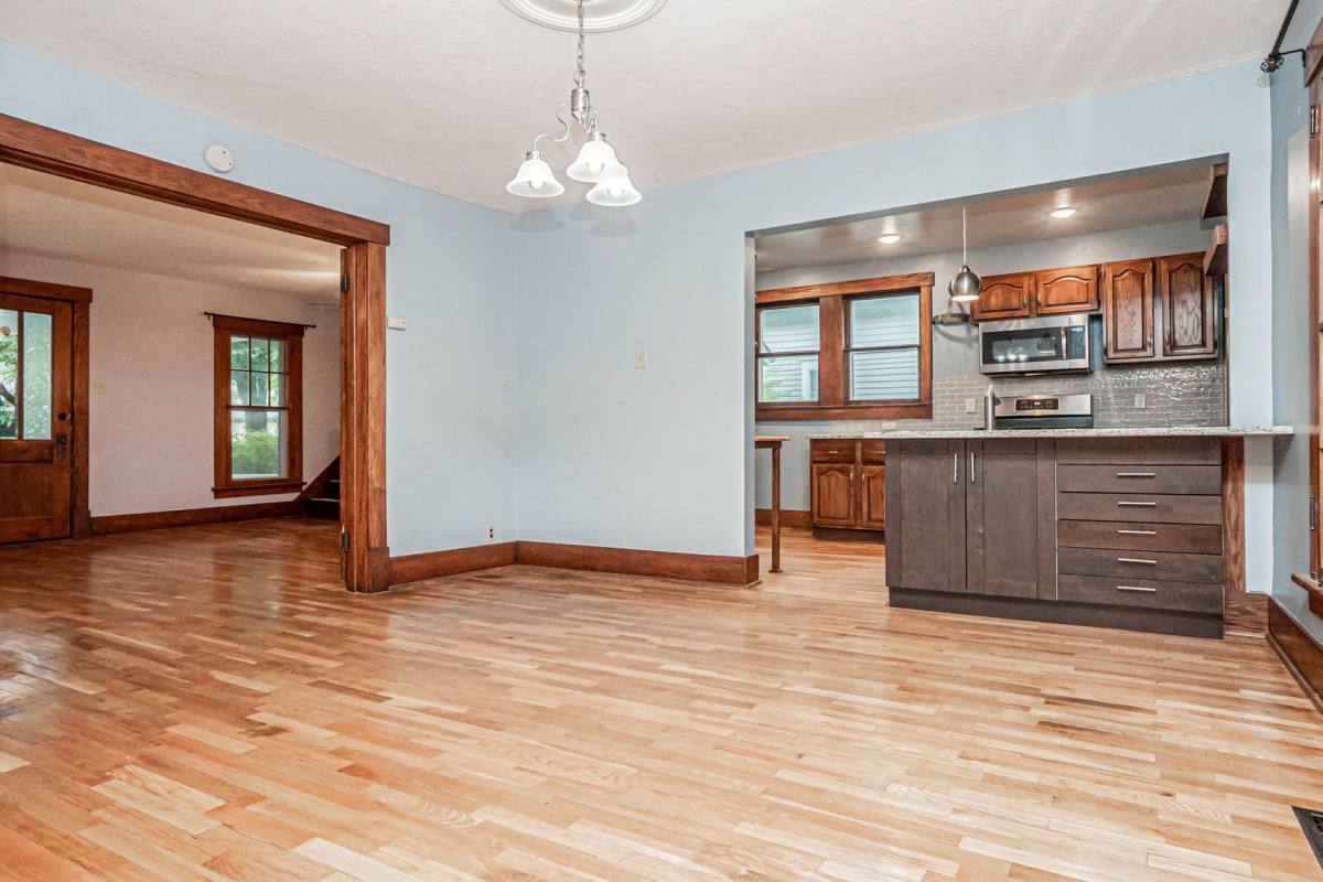 Apartment for rent at 731 Osage St, Manhattan, KS 66502
