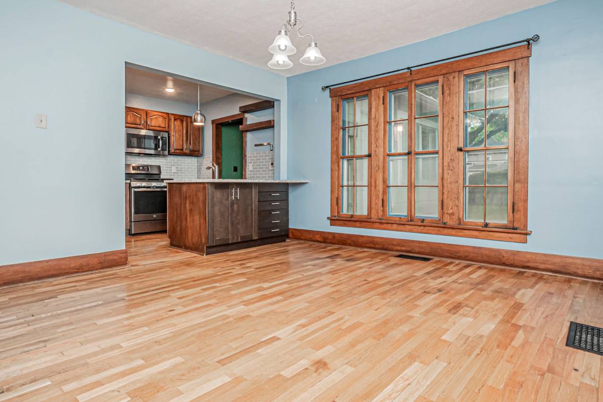 Apartment for rent at 731 Osage St, Manhattan, KS 66502