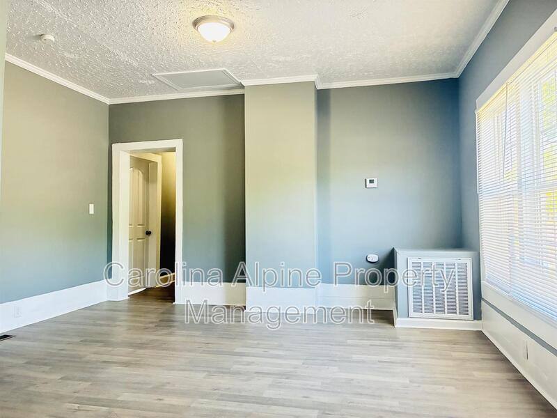 House for rent at 618 Gardner St, Shelby, NC 28150