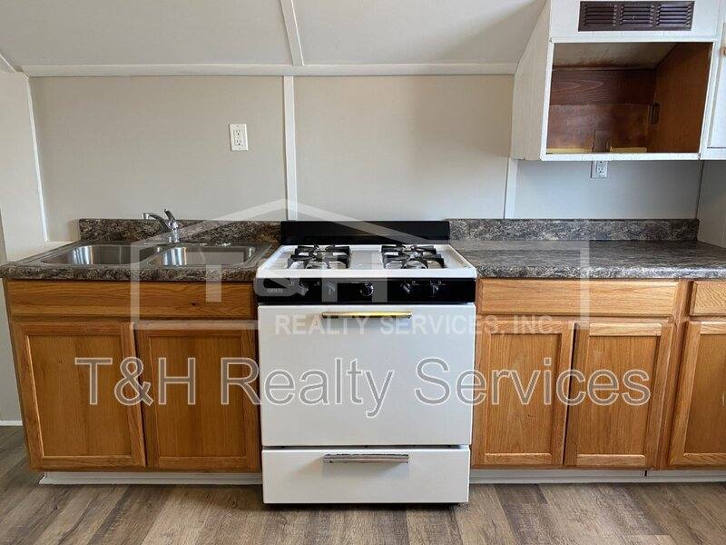 Apartment for rent at 2916 Noble St, Anderson, IN 46016