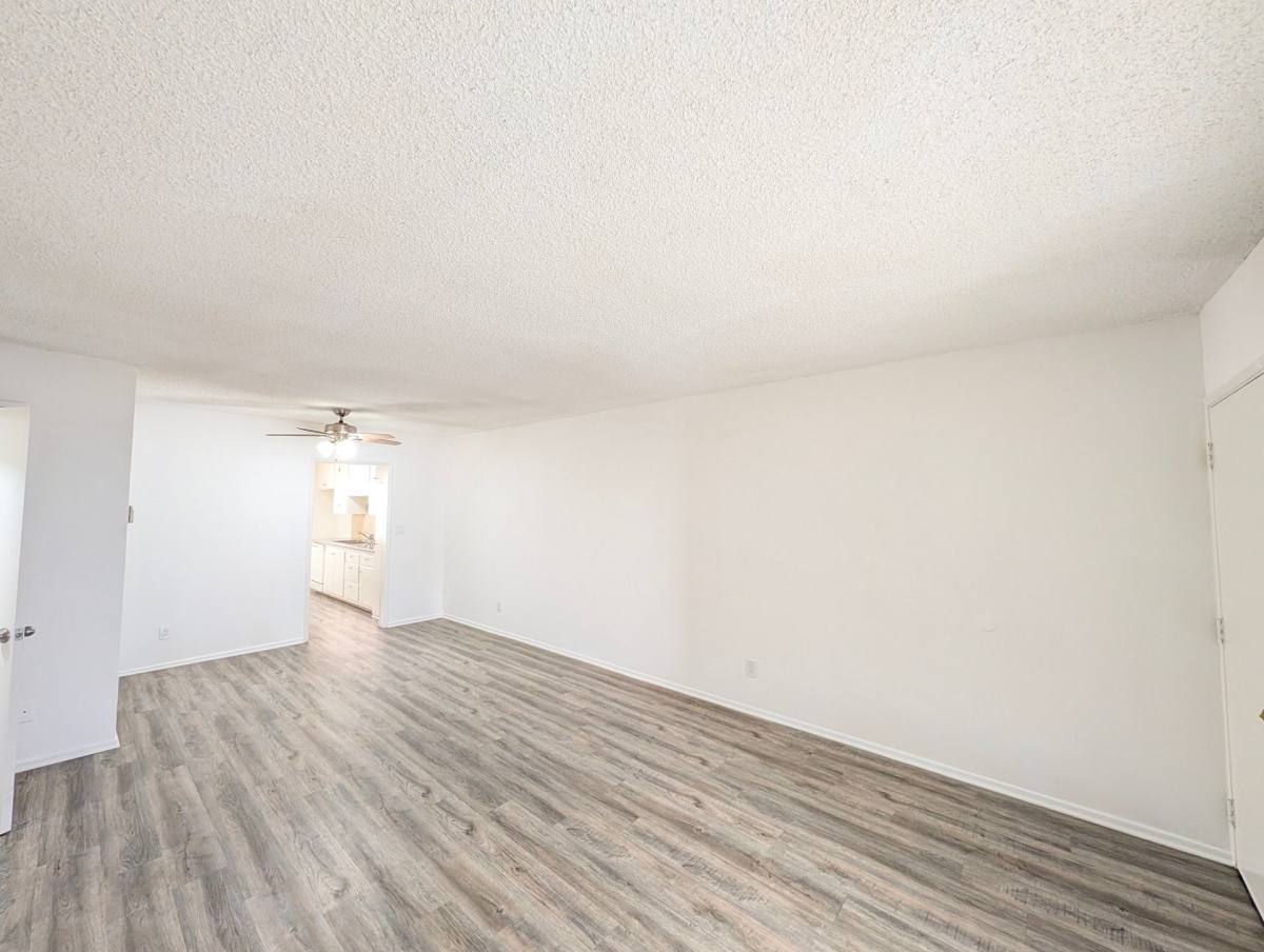 Apartment for rent at 14646 Dickens St, Sherman Oaks, CA 91403