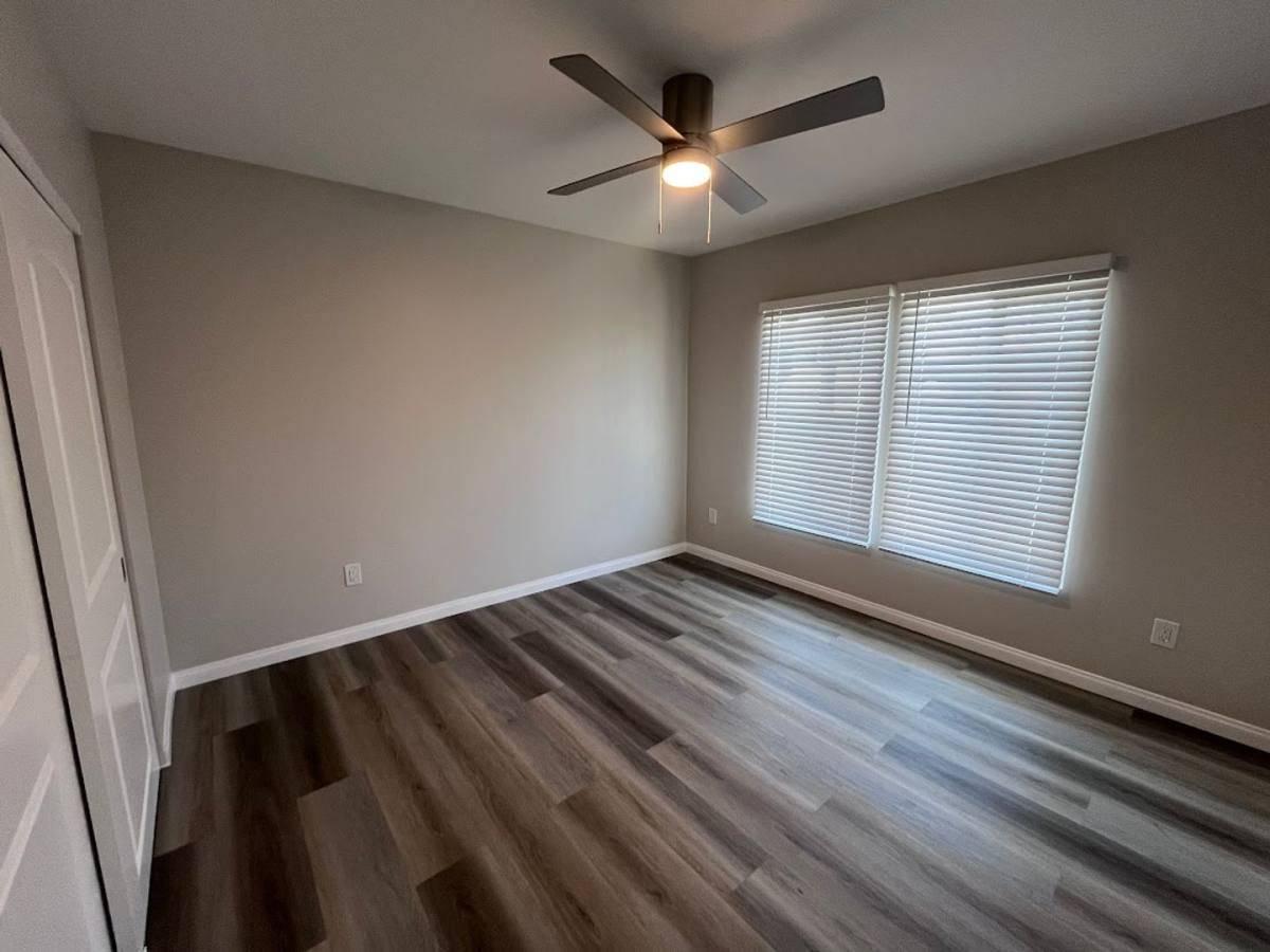 Apartment for rent at 5601 Ocean Blvd, Long Beach, CA 90803