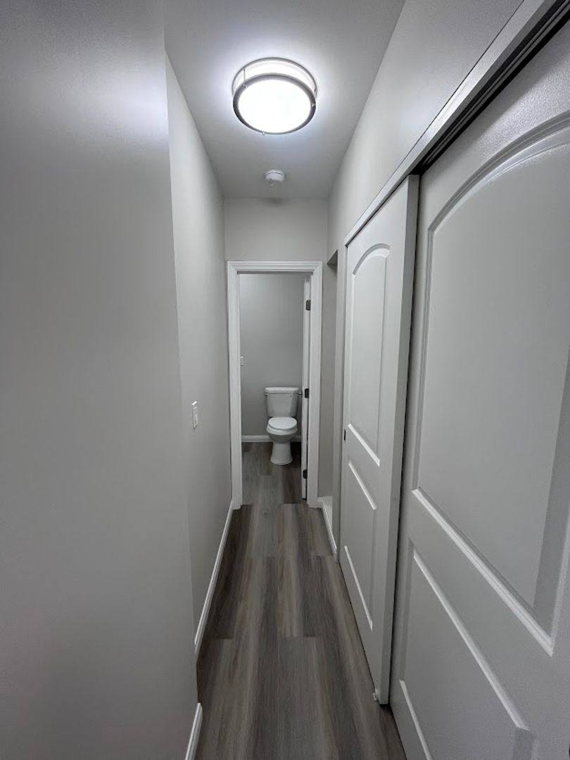 Apartment for rent at 5601 Ocean Blvd, Long Beach, CA 90803